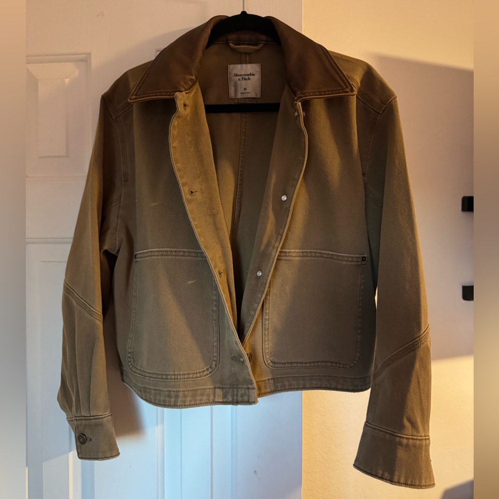 Abercrombie & Fitch Short Twill Barn Jacket